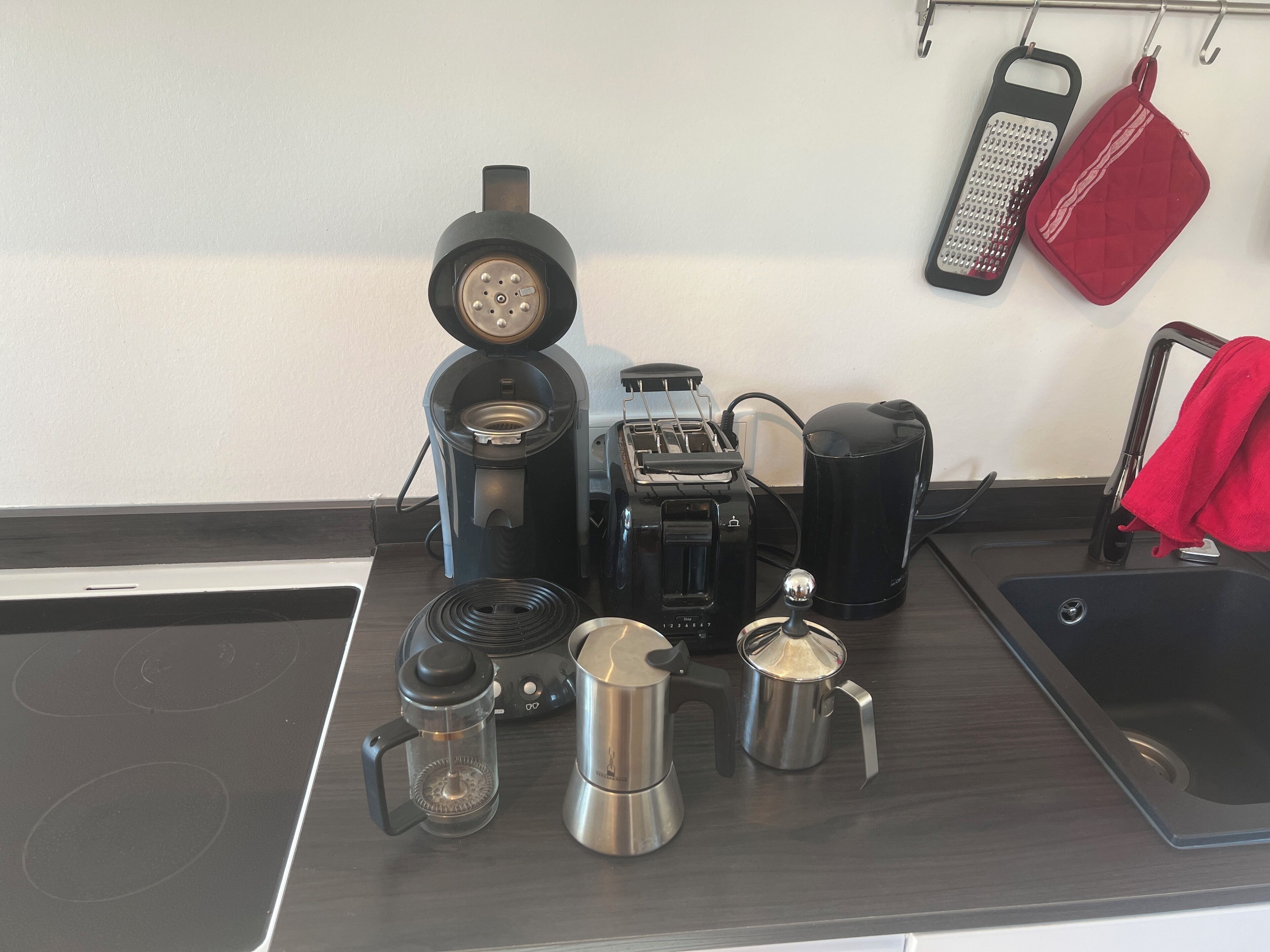 Kaffee und/oder Kaffeemaschine