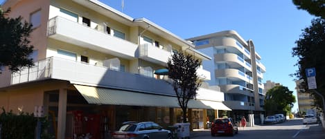 Apartment, 2 Bedrooms, Balcony, City View | Exterior