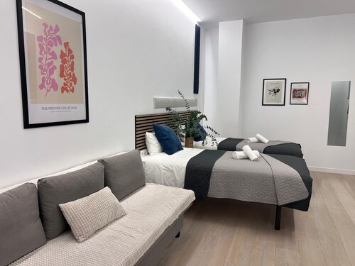 Sorolla Urban Suites