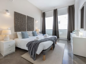 1 bedroom, iron/ironing board, WiFi, bed sheets - Marcelino Apartment - in Tavira's old town (Tavira)