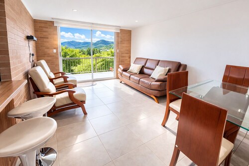 La Toscana - Country House with beautiful view in Sogamoso (Pet Friendly)