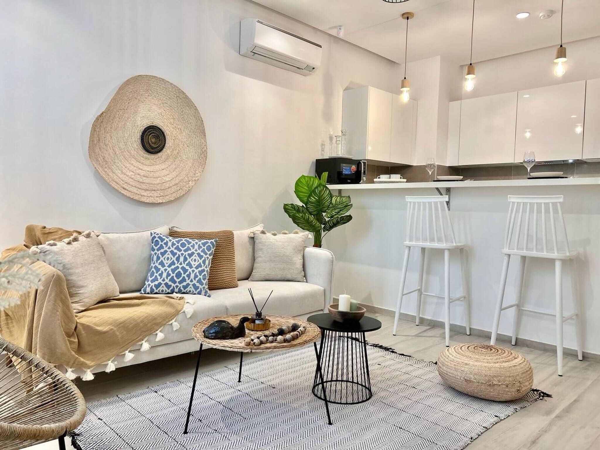 Apartment, 1 Bedroom | Living area