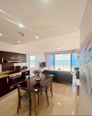 House - Sunset Views at Infinity Blouberg (Cape Town)