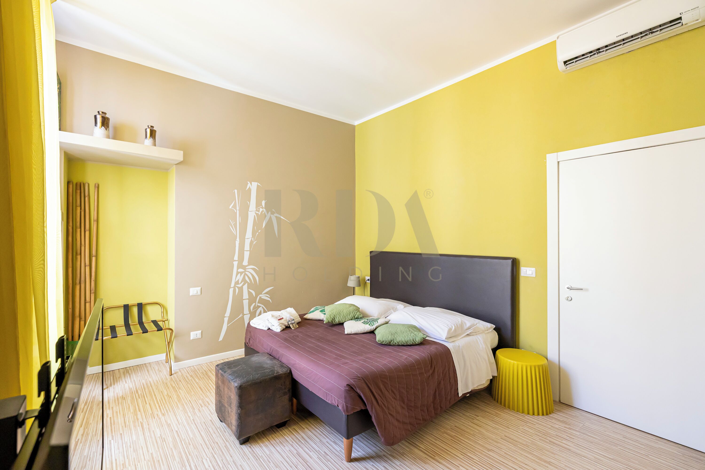 Deluxe-Doppel- oder -Zweibettzimmer | Zimmersafe, individuell dekoriert, individuell eingerichtet
