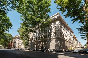 Exterior - Castro Pretorio 25 - FHTR (Roma)