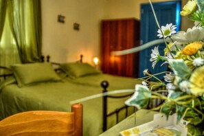 Reisekinderbett, WLAN, Bettwäsche
