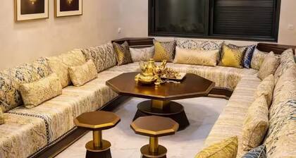 Moroccan Inspired 2BR Bright, Central & New