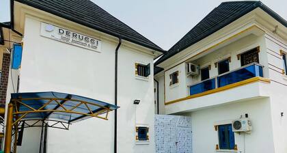 Luxury 4BR Duplex w/pool &24/7 uninterrupted power-Ideal for families &Groups.