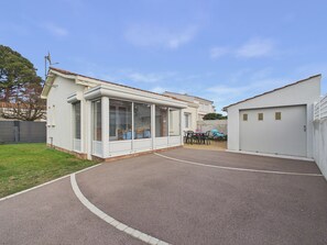 Exterior - House for 5 with garden, beach 500m away (Saint-Hilaire-de-Riez)