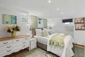 Imagen sin descripción, 5 de 56, botón