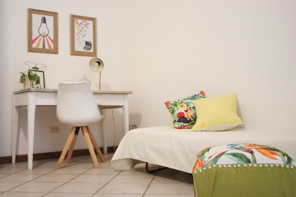 Chambre Double Familiale, vue cour intérieure