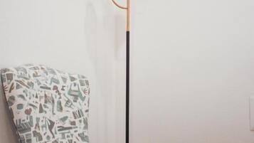 Chambre Double Confort, patio, vue cour intérieure | Intérieur