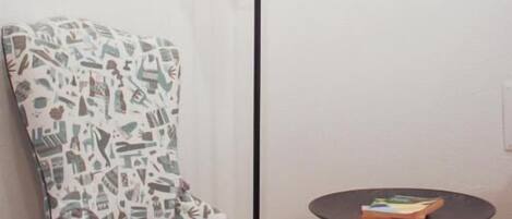 Chambre Confort double, patio, vue sur la cour intérieure | Intérieur