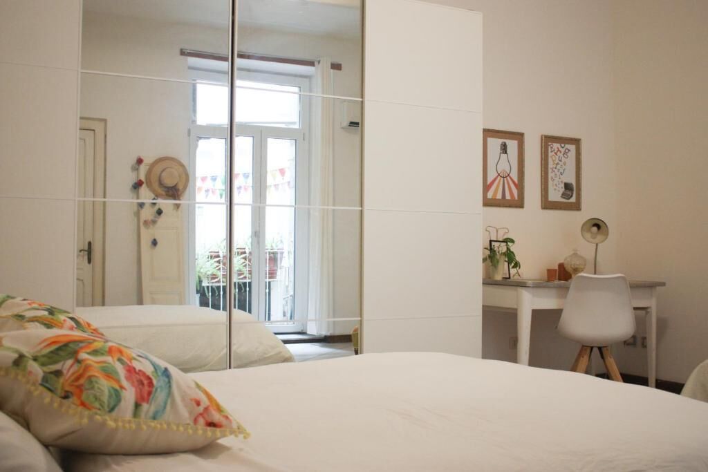 Familien-Doppelzimmer, Blick auf den Innenhof | Kostenloses WLAN