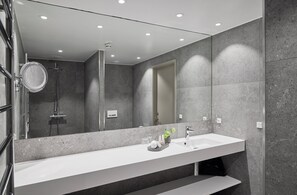 Junior-Suite | Badezimmer