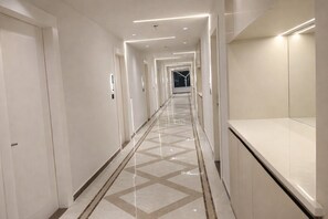 Unclassified image, 4 of 6, button - SILKWOOD (Dehradun)