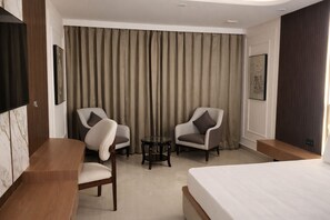 Economy Double Room, Mountain View - SILKWOOD (Dehradun)