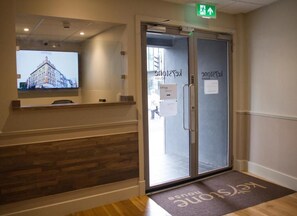 Interior - Keystone House (London)