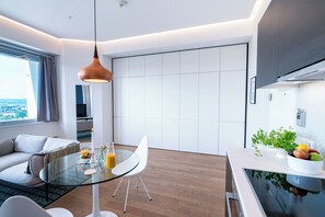 TV - Vienna Residence, Philips Haus - Europlaza (Vienna)