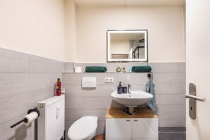 Douche, séchoir à cheveux