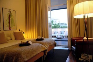 1 bedroom, WiFi, bed sheets - Oporto Private Room/TERRACE (Porto)