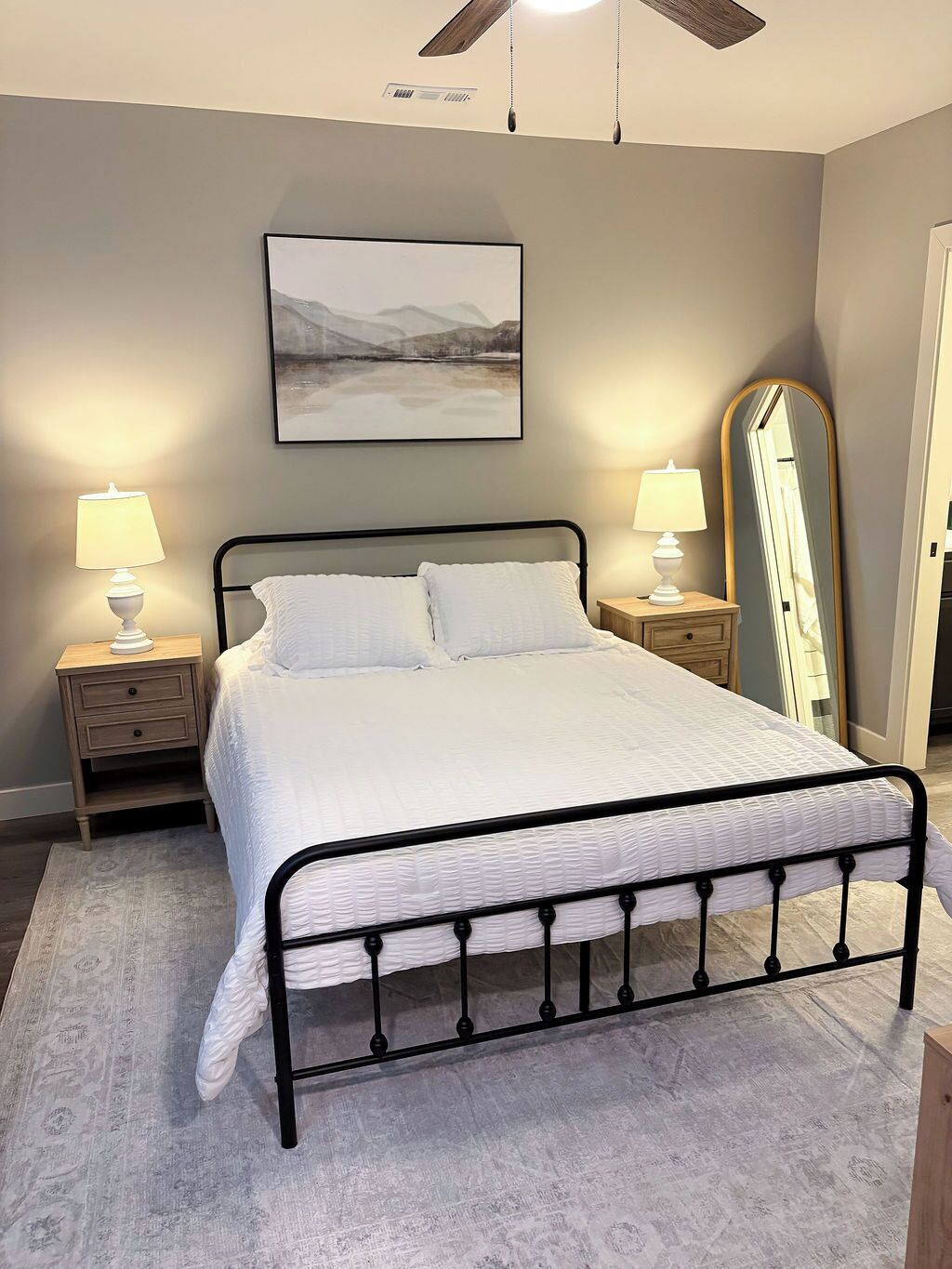 3 Schlafzimmer, Bügeleisen/Bügelbrett, WLAN, Bettwäsche