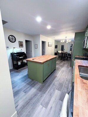 Interior - Sage & Cedar
Cozy home ready for your stay (Webb City)
