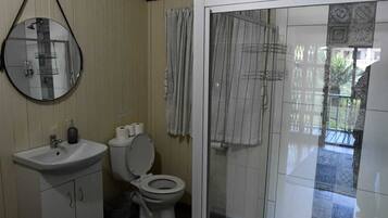 Apartment, Garden View | Bathroom