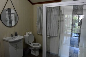 Apartamento, vista para o jardim | Banheiro