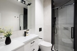 Bathroom - Malila Apartments Limanowskiego 37 (Kraków)