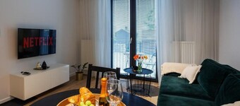 Malila Apartments Limanowskiego 37