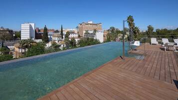 Utomhuspool
