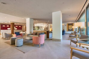 Lobby sitting area - Hotel Ybarra Sevilla (Seville)