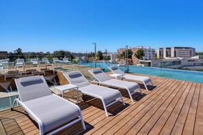 Outdoor pool - Hotel Ybarra Sevilla (Seville)