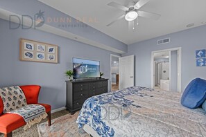 2 bedrooms, iron/ironing board, WiFi, bed sheets - Sandy Footprints 208t2 (Gulfport)