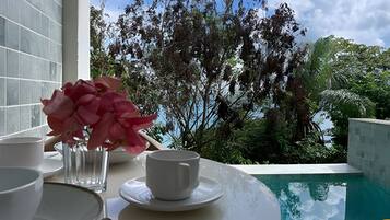 Apartment | Pool | Outdoor pool