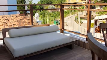 Apartment | Terrace/patio