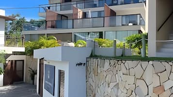 Apartment | Exterior