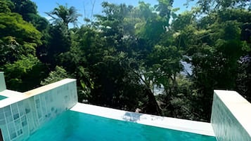 Lejlighed | Pool | Udendørs pool
