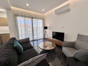 Fernseher