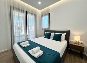 2 slaapkamers, een strijkplank/strijkijzer, gratis wifi, beddengoed