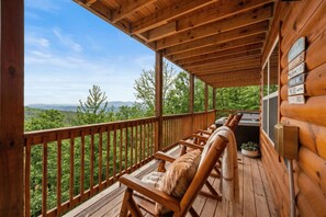 Cabin, Private Pool, Mountain View | Terrace/patio - Majestic Horizon by Ghosal Lodging (Sevierville)