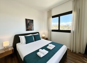 3 bedrooms, iron/ironing board, free WiFi, bed sheets - STAY Anna Residence Sea View Apartment 202 (Agios Athanasios)