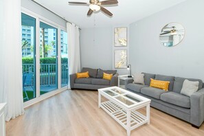 Smart TV - The Palms of Destin 1111 by Compass Resorts (Destin)