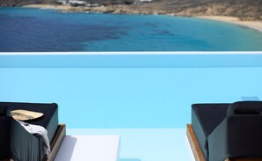 Pool - Villa 'Wonderful Chrysta' with Sea View and Pool (Mykonos)
