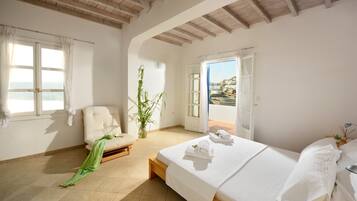 Silitysrauta/-lauta, Wi-Fi, vuodevaatteet