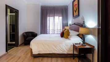Exclusive Room | Desk, laptop workspace, free WiFi, bed sheets