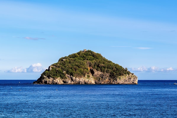 Exterior - Torre (Bergeggi)