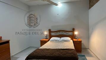 Iron/ironing board, Internet, bed sheets