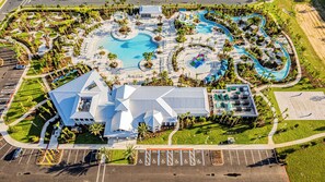 Exterior - Luxury Game Room Home with Pvt Pool and Summer Kitchen. Just Steps to Clubhouse (Clermont)